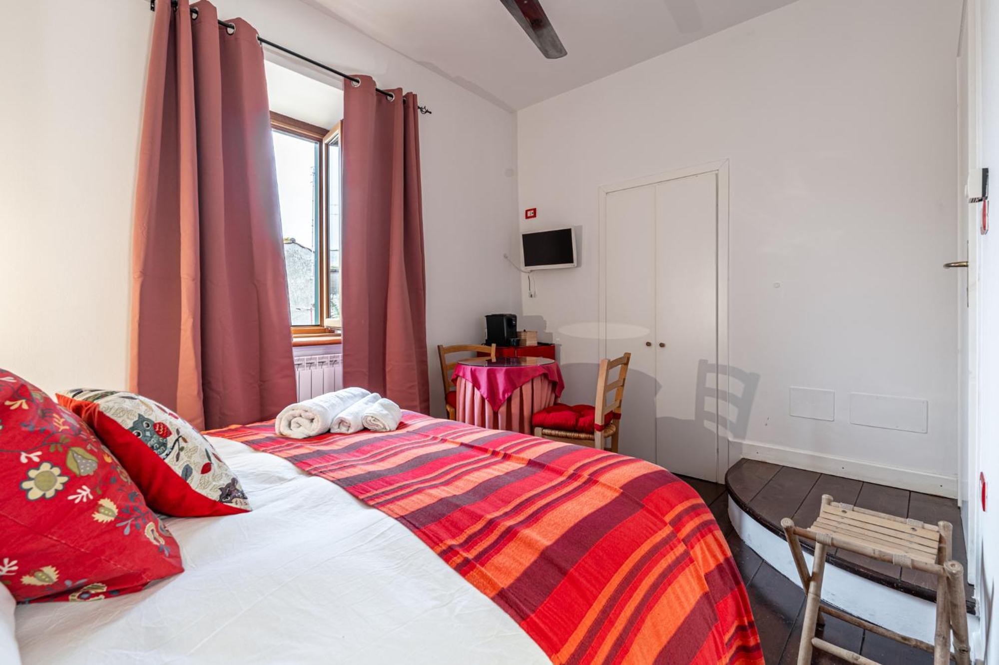 Bed and Breakfast La Torretta Tuscania Exterior foto